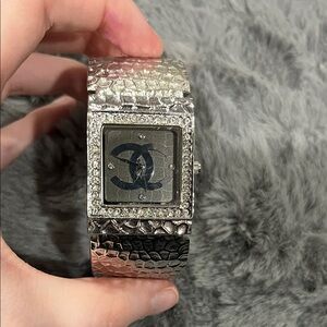 Luxury Silver Reptile Pattern Watch
